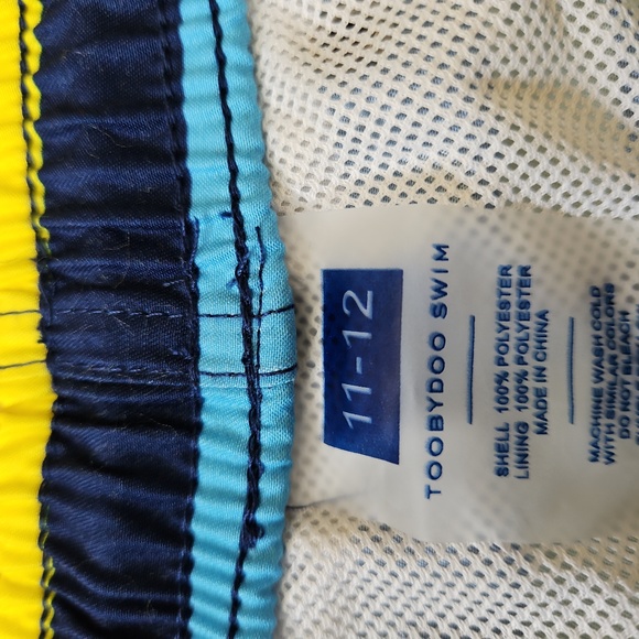 Toobydoo Boys Swim Shorts - size 11-12 - like new! - Picture 2 of 2